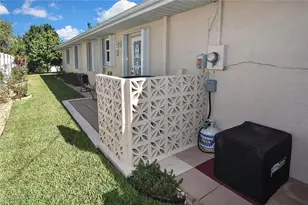 725 Milwaukee Blvd, Lehigh Acres, FL 33974 - Photo 39