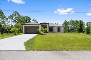 719 Fullerton Ave S, Lehigh Acres, FL 33974 - Photo 3