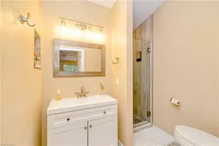 19977 Lake Vista Cir, Lehigh Acres, FL 33936 - Photo 21