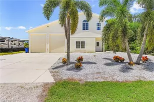 3810 Myers Ln, Saint James City, FL 33956 - Photo 3