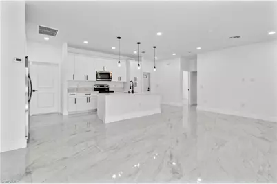 1020 Carroll St E, Lehigh Acres, FL 33974 - Photo 5