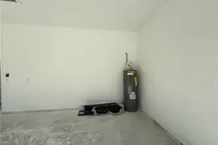 1017 Rush Ave, Lehigh Acres, FL 33972 - Photo 7