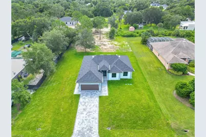 504 Henry Ave, Lehigh Acres, FL 33972 - Photo 7