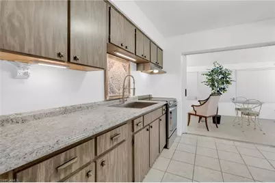 14 Temple Ct, Lehigh Acres, FL 33936 - Photo 17