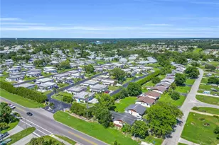 14 Temple Ct, Lehigh Acres, FL 33936 - Photo 7