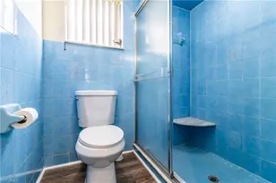 2523 SE 24th Pl, Cape Coral, FL 33904 - Photo 19