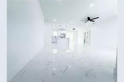 529 Knapp St, Lehigh Acres, FL 33974 - Photo 5