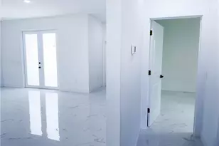 529 Knapp St, Lehigh Acres, FL 33974 - Photo 9