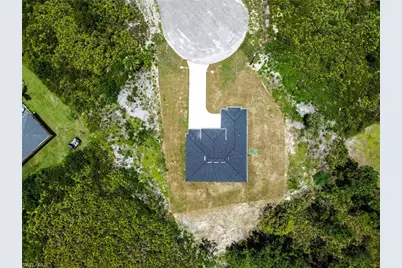 646 Camilla St E, Lehigh Acres, FL 33974 - Photo 29