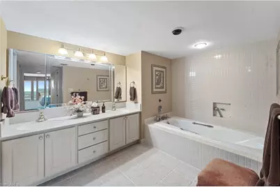 5260 S Landings Dr #1003, Fort Myers, FL 33919 - Photo 9