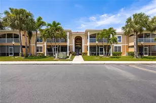 12505 McGregor Blvd, Fort Myers, FL 33919 - Photo 3