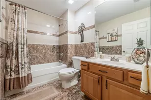 12505 McGregor Blvd, Fort Myers, FL 33919 - Photo 27