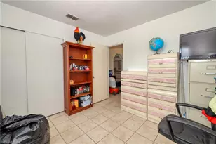 712 SE 8th St, Cape Coral, FL 33990 - Photo 19