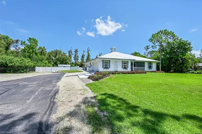 6163 Briarwood Ter, Fort Myers, FL 33912 - Photo 5