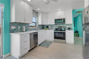 2567 Cay Cove, Matlacha, FL 33993 - Photo 15