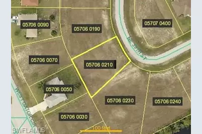 3902 NE 11th Pl, Cape Coral, FL 33909 - Photo 1