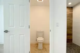 6049 Perthshire Ln, Fort Myers, FL 33908 - Photo 25