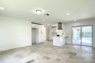 6049 Perthshire Ln, Fort Myers, FL 33908 - Photo 11