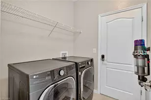 2073 Fairmont Ln, Naples, FL 34120 - Photo 31