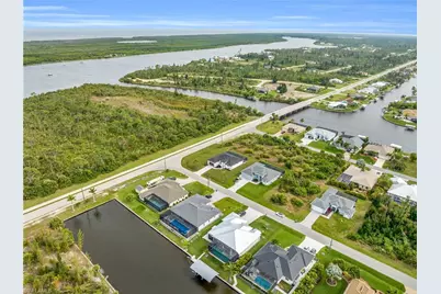 15401 Aqua Cir, Port Charlotte, FL 33981 - Photo 39