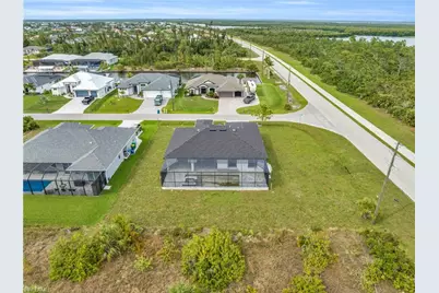 15401 Aqua Cir, Port Charlotte, FL 33981 - Photo 31