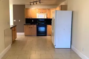 822 SE 6th Ct, Cape Coral, FL 33990 - Photo 3