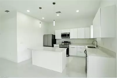 2725 Embers Pkwy W, Cape Coral, FL 33993 - Photo 9