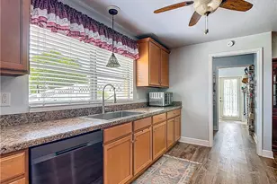 607 Tropicana Parkway W, Cape Coral, FL 33993 - Photo 19