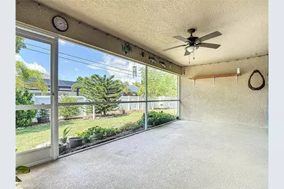 607 Tropicana Pkwy W, Cape Coral, FL 33993 - Photo 35
