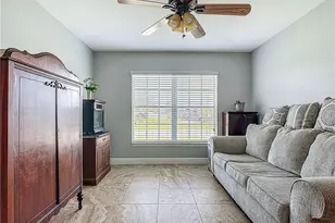 607 Tropicana Parkway W, Cape Coral, FL 33993 - Photo 27