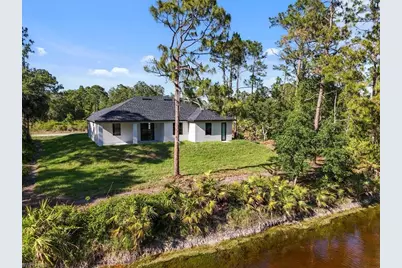 820 Ashland St E, Lehigh Acres, FL 33974 - Photo 33