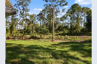 820 Ashland St E, Lehigh Acres, FL 33974 - Photo 29
