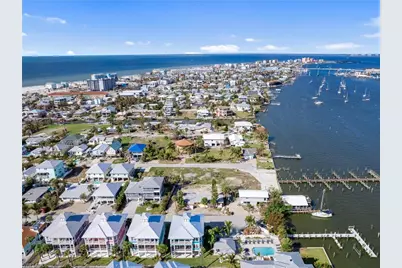 270 Delmar Ave, Fort Myers Beach, FL 33931 - Photo 15