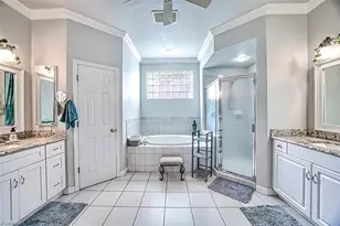 14063 Clear Water Ln, Fort Myers, FL 33907 - Photo 15