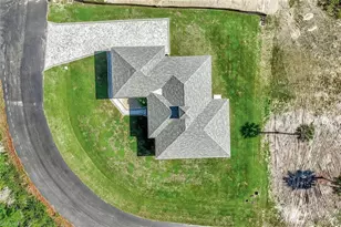 3551 Heron Landing Cir, Saint James City, FL 33956 - Photo 35