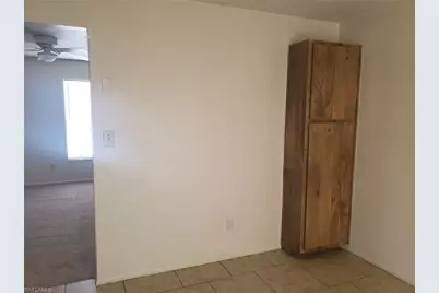 622 SE 13th Ct #2, Cape Coral, FL 33990 - Photo 9