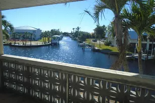 708 Victoria Dr, Cape Coral, FL 33904 - Photo 3