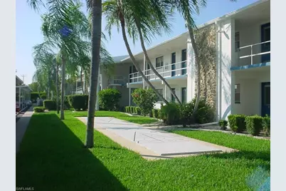 708 Victoria Dr #206, Cape Coral, FL 33904 - Photo 5