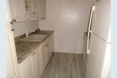 708 Victoria Dr #206, Cape Coral, FL 33904 - Photo 9