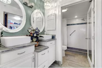 9431 Sunset Harbor Ln #113, Fort Myers, FL 33919 - Photo 23