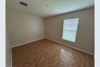 1118 Ichabod Ave, Lehigh Acres, FL 33973 - Photo 11