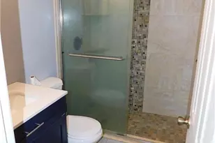 1217 NE 1st Pl, Cape Coral, FL 33909 - Photo 11