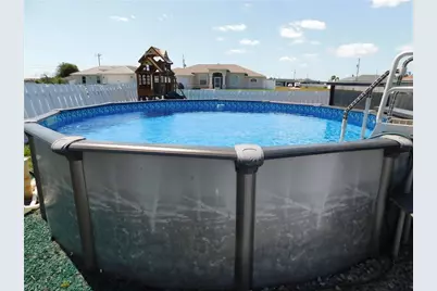 1217 NE 1st Pl, Cape Coral, FL 33909 - Photo 17