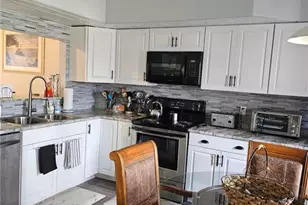 1418 Cape Coral Pkwy W, Cape Coral, FL 33914 - Photo 5