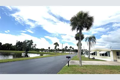 963 Idle Way Dr, North Fort Myers, FL 33917 - Photo 11