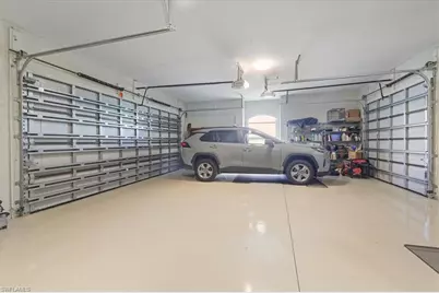 413 NW 39th Ave, Cape Coral, FL 33993 - Photo 9