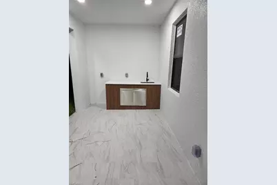 607 Hutton St, Lehigh Acres, FL 33974 - Photo 15