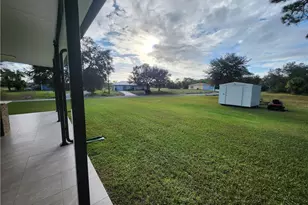 5028 S Obispo Cir, Labelle, FL 33935 - Photo 17