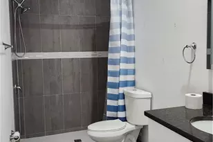 5028 S Obispo Cir, Labelle, FL 33935 - Photo 13