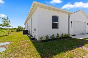 9047 Maywood Cir, Labelle, FL 33935 - Photo 47
